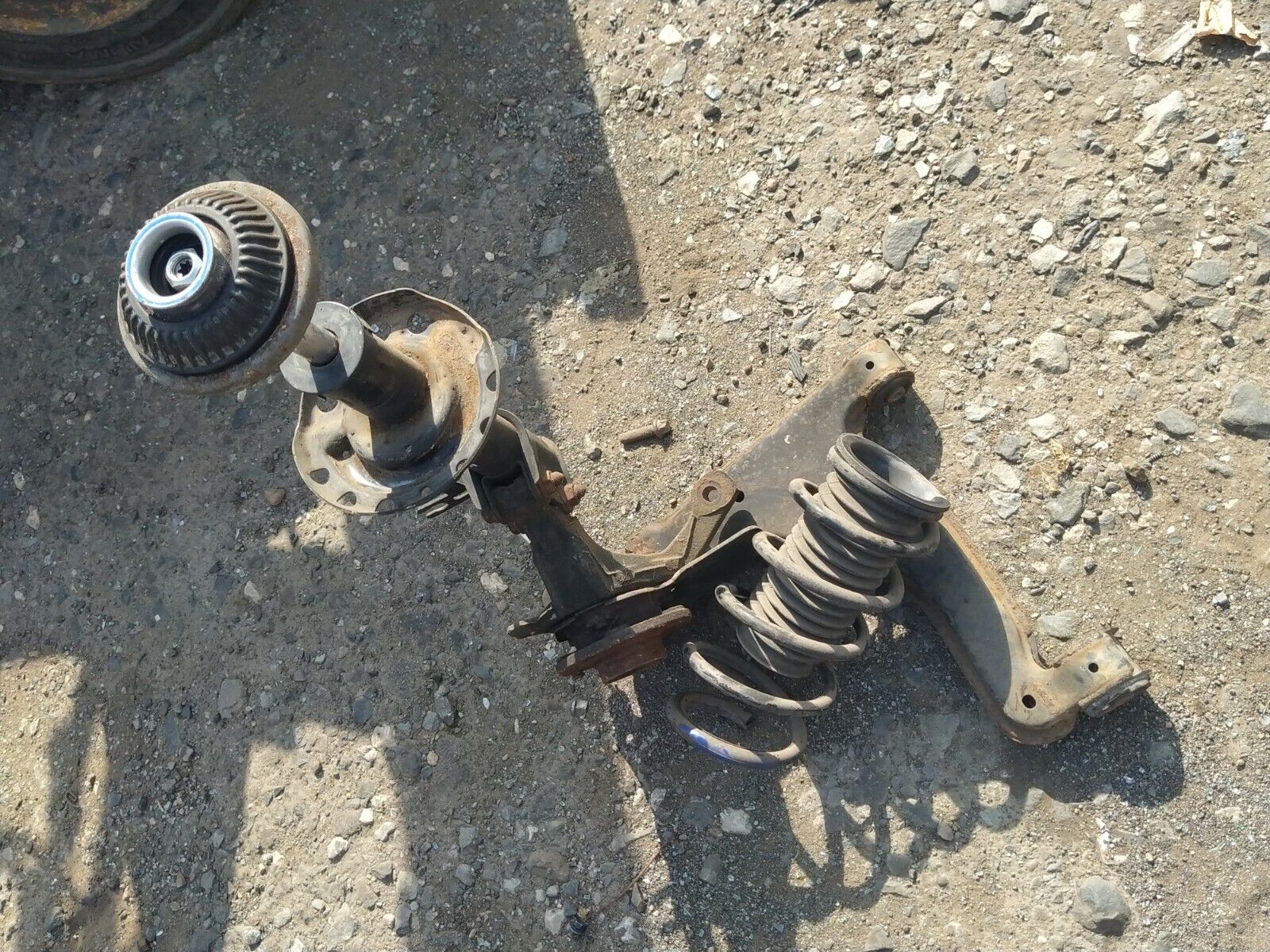 Vauxhall Zafira Shock Absorber Leg Passenger Side Front N/S/F 28157655 93862688