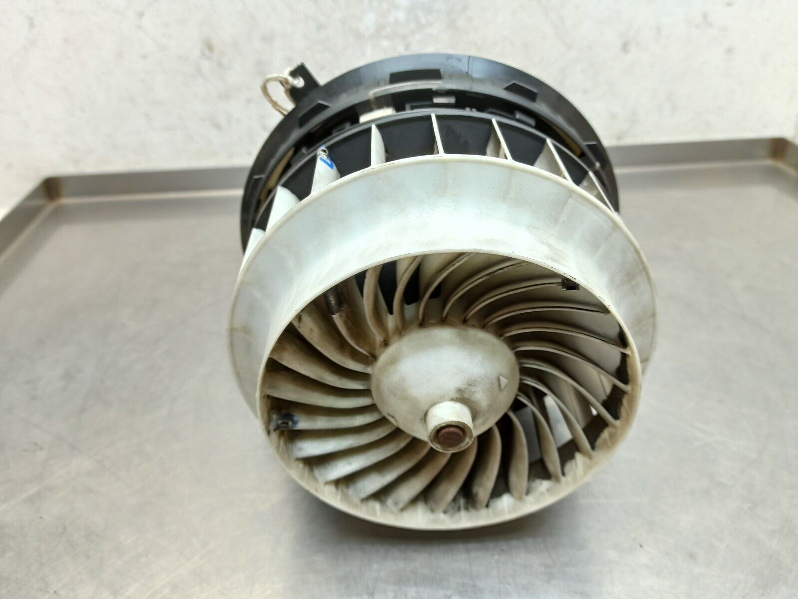 MERCEDES-BENZ 2014-2020 C200 W205 Heater Blower Fan Motor Assembly F011500093