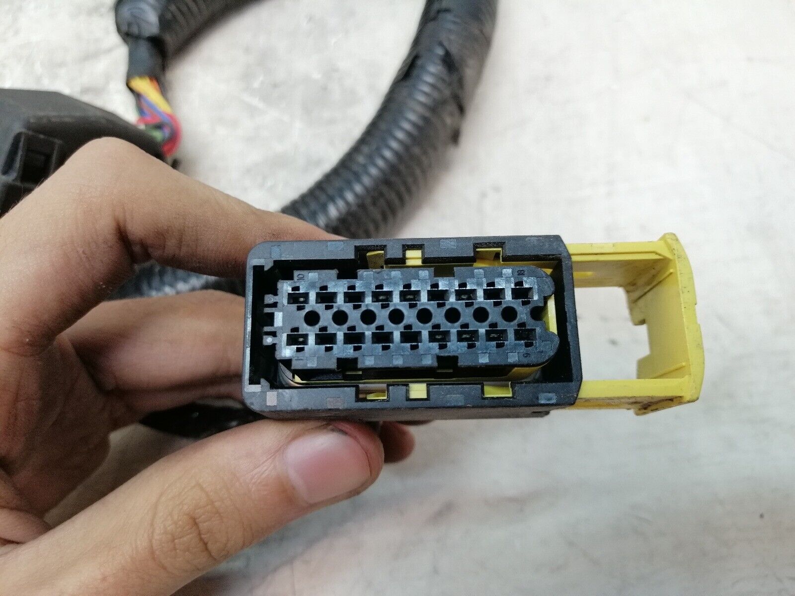 Range Rover L494 Sport 2014-2018 Hybrid Gearbox Wiring Loom EPLA-16B523-AC - Image 3