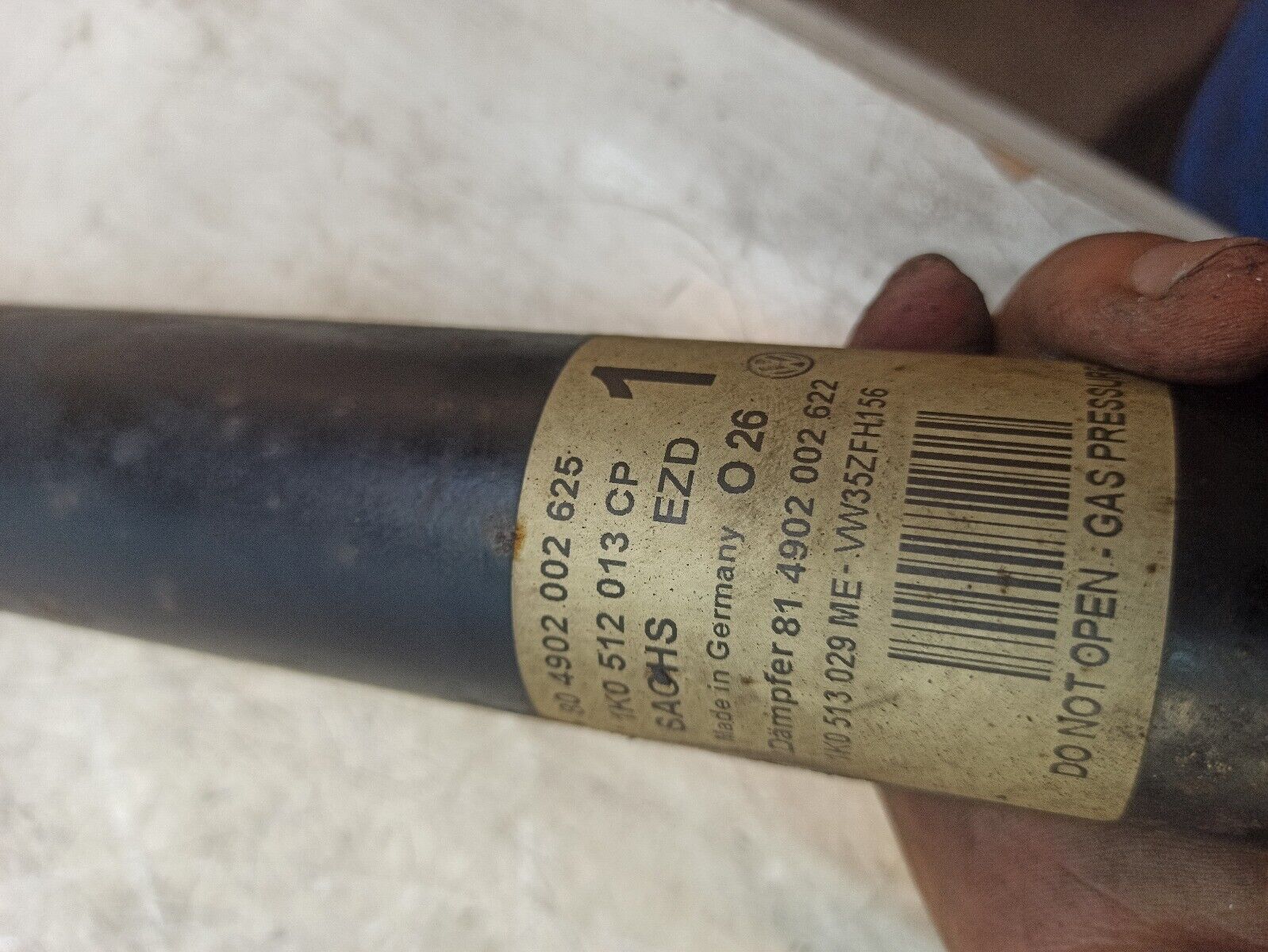 VW Golf MK5 2004-2008 1.6 FSi Rear Shock Absorber 1K0512013 - Image 10