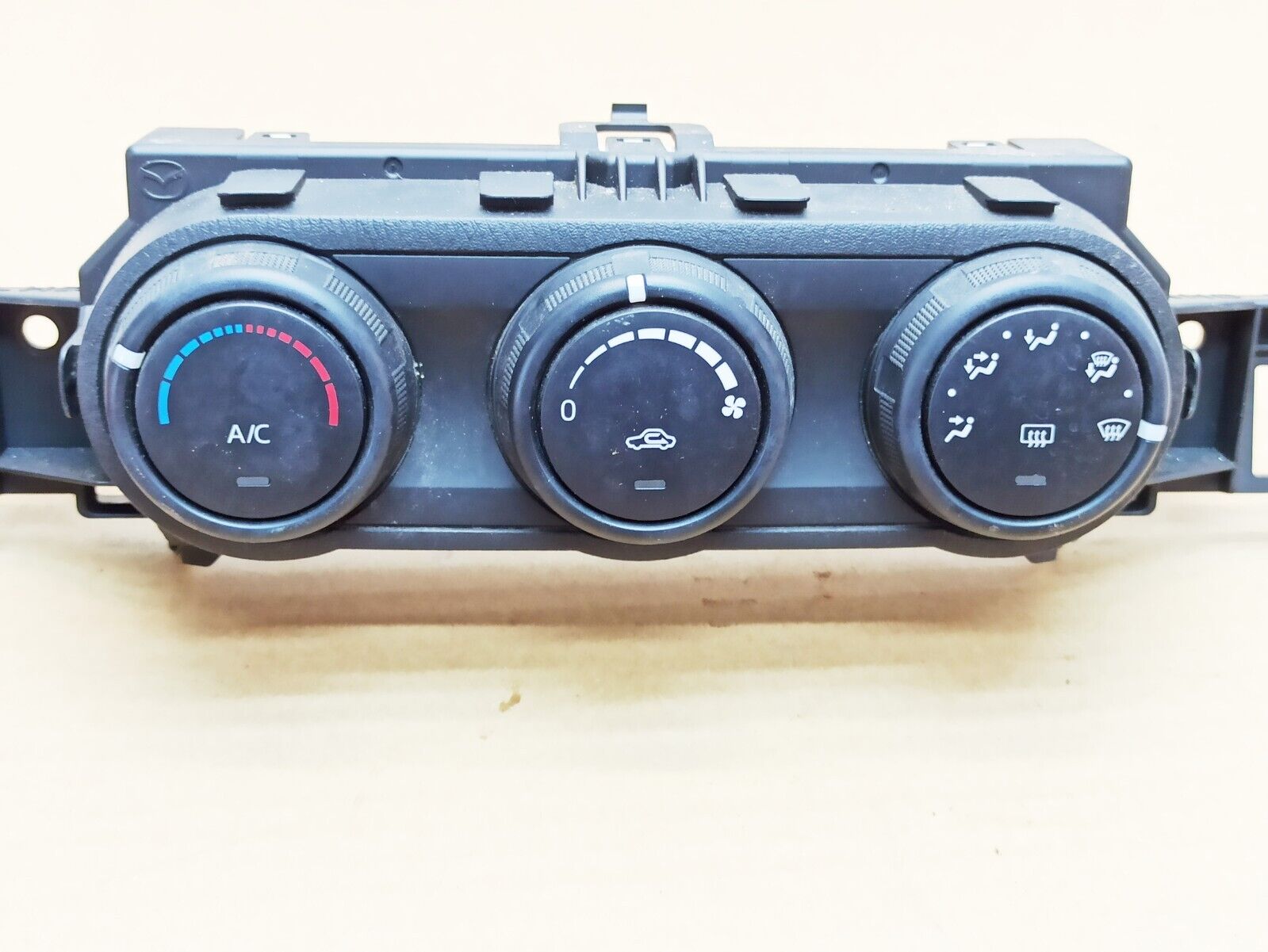 Mazda MX-5 MK4 2016-2023 Climate Control Unit NA1P 61190C