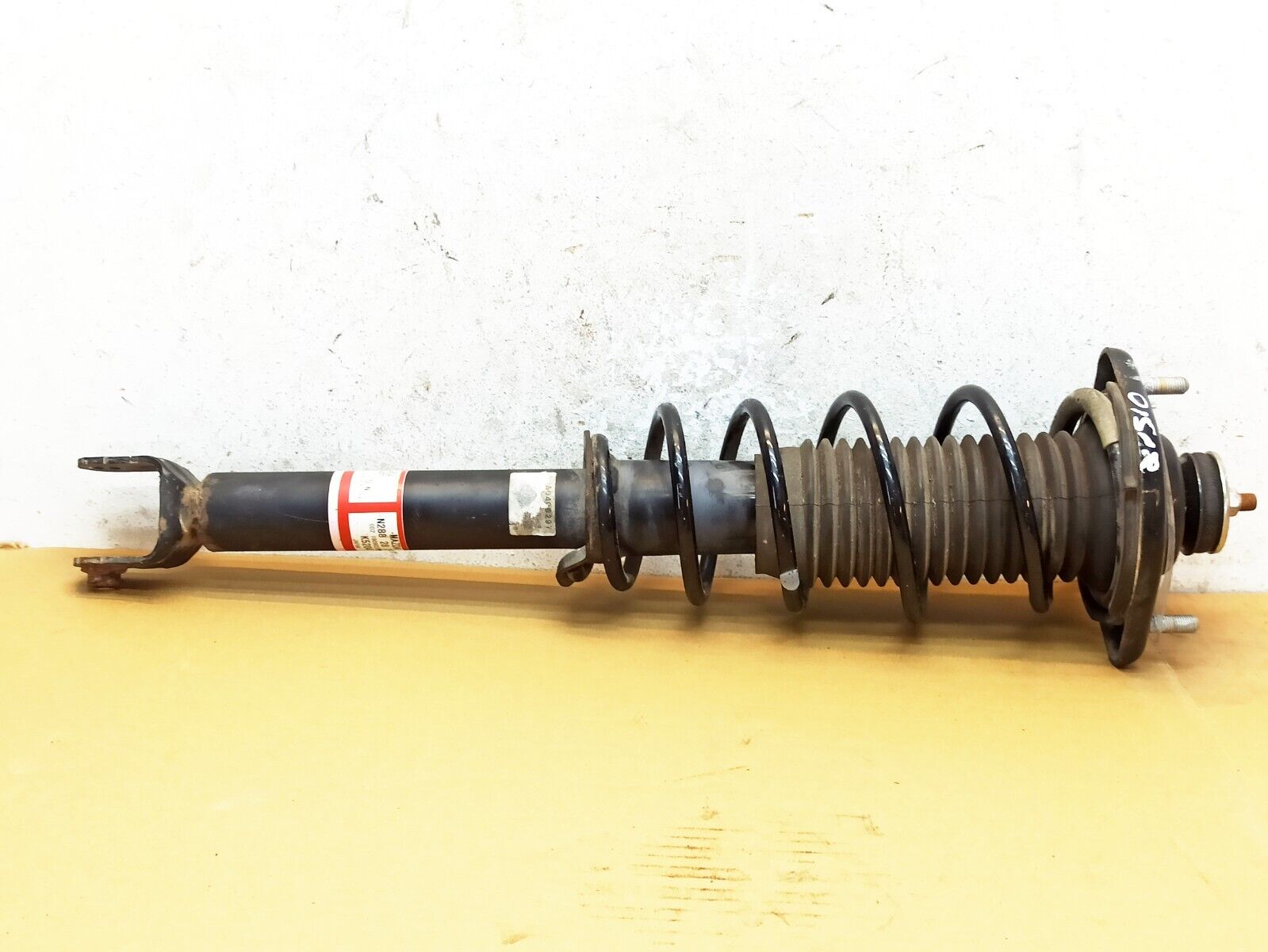 マサ Mazda MX-5 MK4 2016-2023 Shock Absorber Right Side Rear N2882870XA