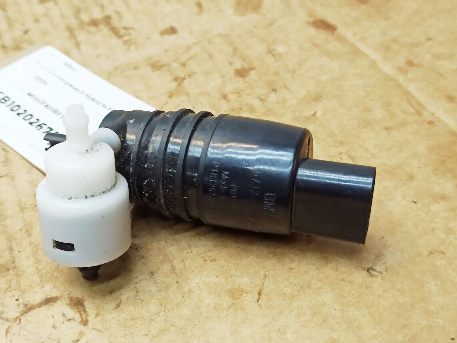 Mini Countryman F60 2018-2021 Windscreen Washer Clean Pump 7388349