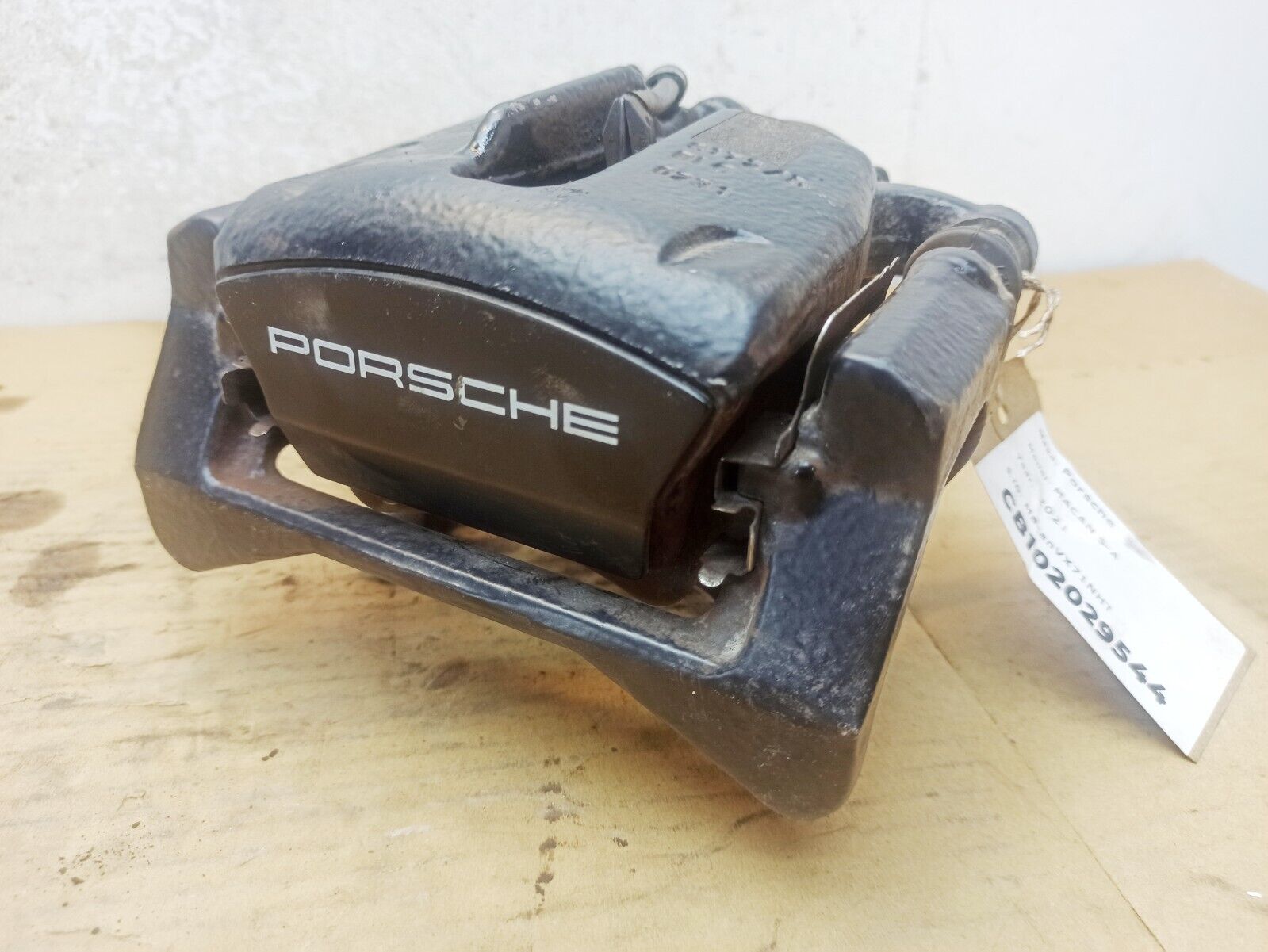 PORSCHE MACAN S 2021-2023 Brake Caliper Right Side Rear 95B615406AE